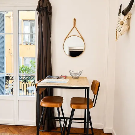Le Shakespeare 18 Mezzanine Apartman